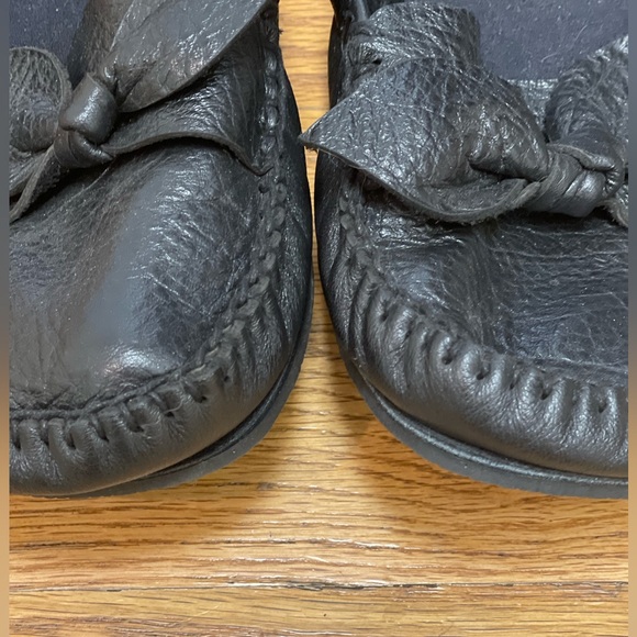 “Unshoes” moccasin ballet flat with bow- sz 12 women’s - Picture 3 of 4
